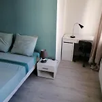 Sweet Host *